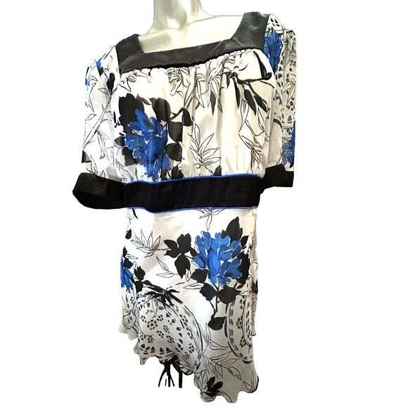 Women’s Studio 1940 White And Cobalt Blue Floral Lined Top in Size Large 12 14 - Picture 1 of 12